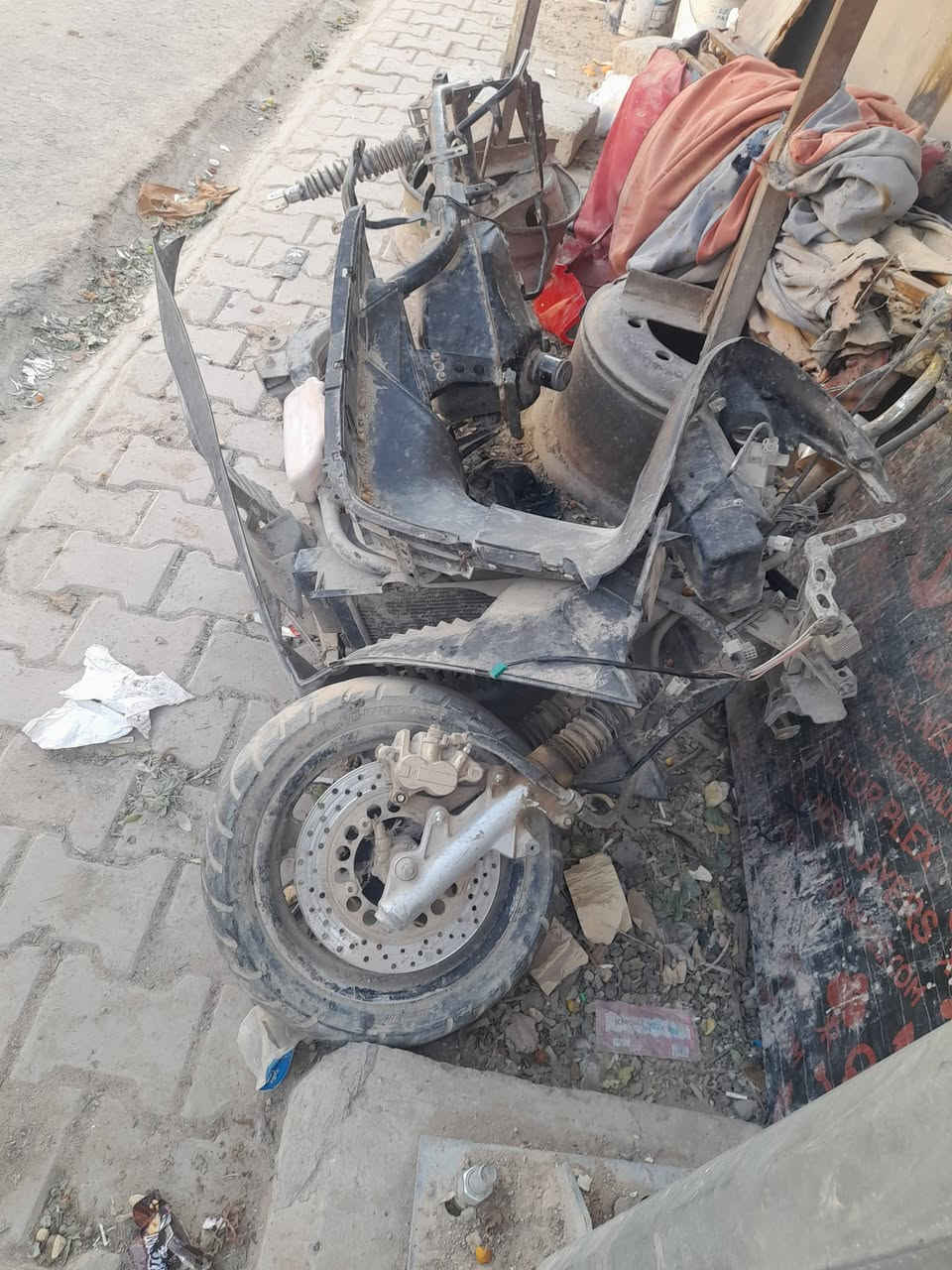 شاصي ماجسته وتاير امامي للبيع سعر خاص


**إذا كنت صاحب هذا الإعلان وتريد حذفه لأي سبب، رجاءا أرسل رسالة إلى الدعم الفني**