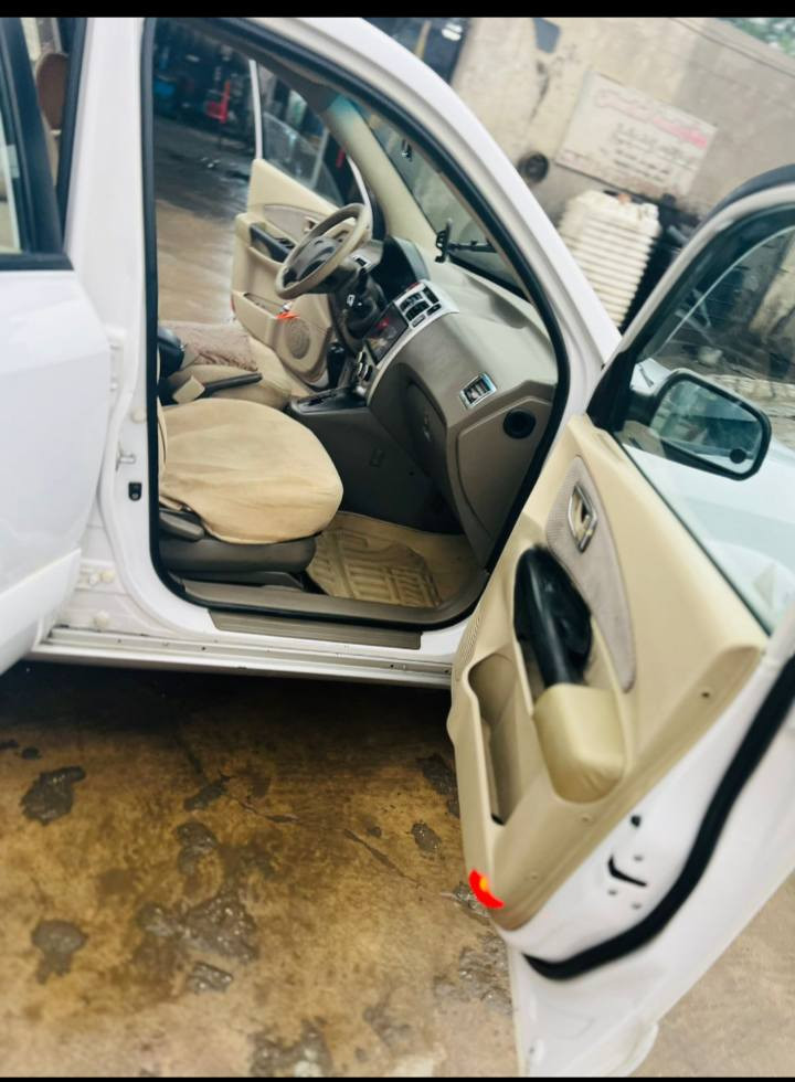 السلام عليكم ورحمة الله وبركاته
🚘 هيونداي توكسان 2009

📍 رقم شمالي – السيارة باسمي

📍 العنوان: بغداد – العبيدي – شارع مدرسة العابد

السيارة جاهزة من كل النواحي وعليها إدامة كاملة، والتفاصيل كالتالي:

🔹 المحرك (مكينة) جديدة مع إدامة كاملة:

نوزلات

بلكات

وايرات

دهن وفلاتر

كير ومحرّك أصليات

🔹 منظومة التبريد جديدة بالكامل (مشتغلة بالقصر الأبيض عند حسين وعمار):

فريز

راديتر

كمبريسر

صوندات

جميع القطع جديدة

🔹 طقم تايرات جديد

🔹 صدر، جِكّات، بوش، طبلة

🔹 دچّات كير ومحرك أصليات

🔹 لاستيك رباط جديد

🔹 الوصولات الخاصة بالإدامة موجودة

🔹 زوج درايم شفتات

🔹 تخم كامل بولبرنان 4 أويلات

📌 السيارة بيها مكانات صبغ

💰 السعر: 11,000 دولار قابل للتفاوض

🔁 بيع أو مراوس بأحدث

📞 للاستفسار: ***********

إخواني، أي شيء مذكور بالإعلان أتحمّل مسؤوليته بالكامل، وكل الأعمال تمت بإشرافي الشخصي.

للمهتمين يرجى الاتصال، وأنا بالخدمة 🌹
