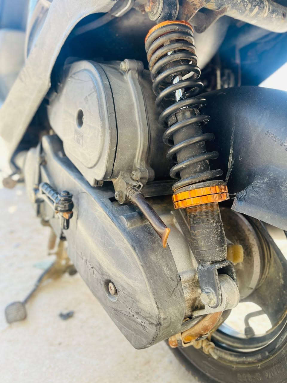 دراجه ماكس رمبه مال حاويه صارلهة ٤ اشهر من طلعت من الوكين دراجه نضيفه شرط عل فحص كلشي كامل بيهة كهربائيات كامله ولامفتوحه ابد السعر ٨٥٠ وبيهة مجال


**إذا كنت صاحب هذا الإعلان وتريد حذفه لأي سبب، رجاءا أرسل رسالة إلى الدعم الفني**