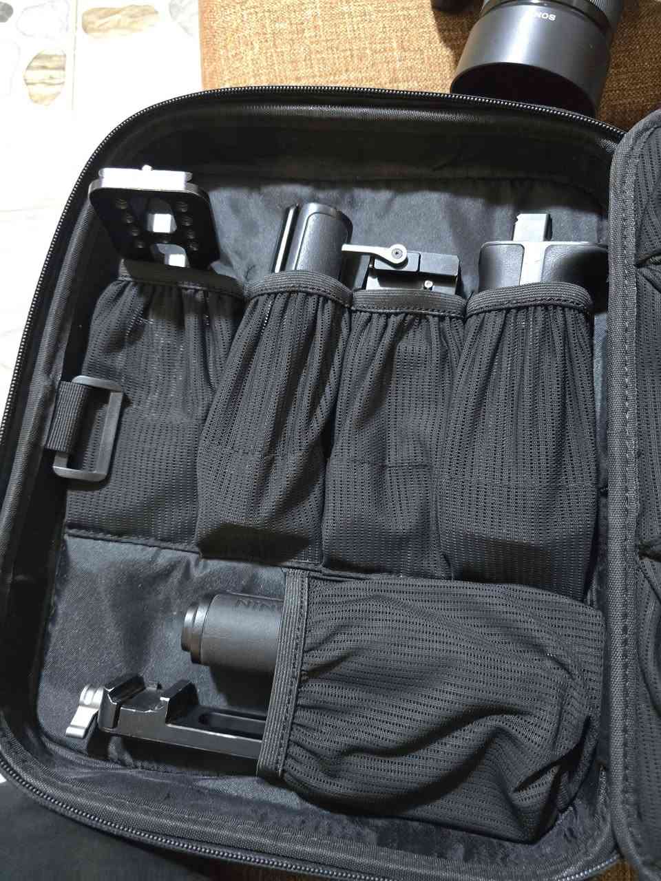 سوني a7V
عدسه 50ملم
رونين ponln
اخو جديد
الاتصال على الرقم ***********
