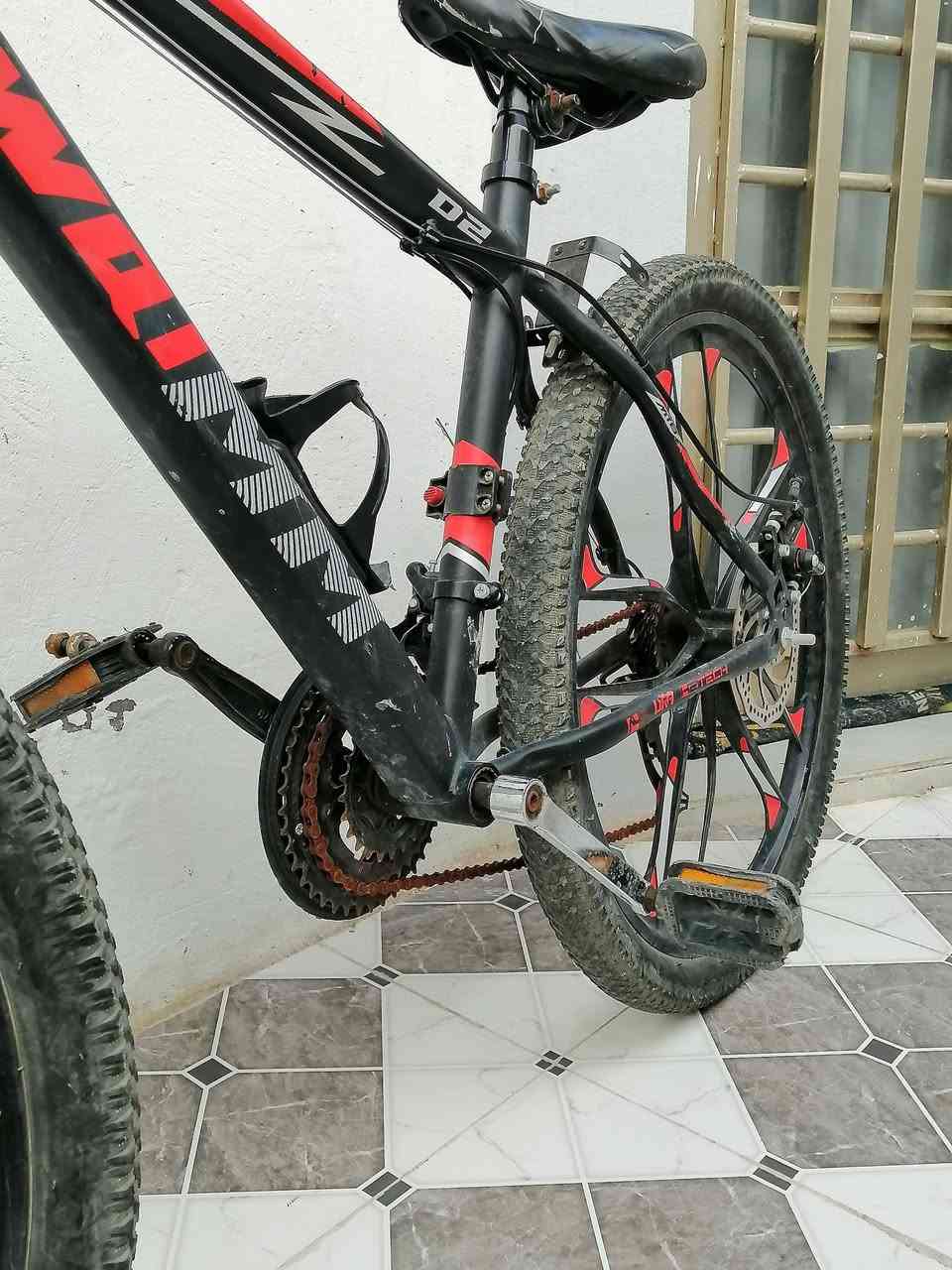 بايسكل جبلي أمريكي للبيع او مراوس
بريكات دسكات
كير امامي خلفي
دبلات امامي
كير دكمه مو فره
مراوس أو للبيع


**إذا كنت صاحب هذا الإعلان وتريد حذفه لأي سبب، رجاءا أرسل رسالة إلى الدعم الفني**