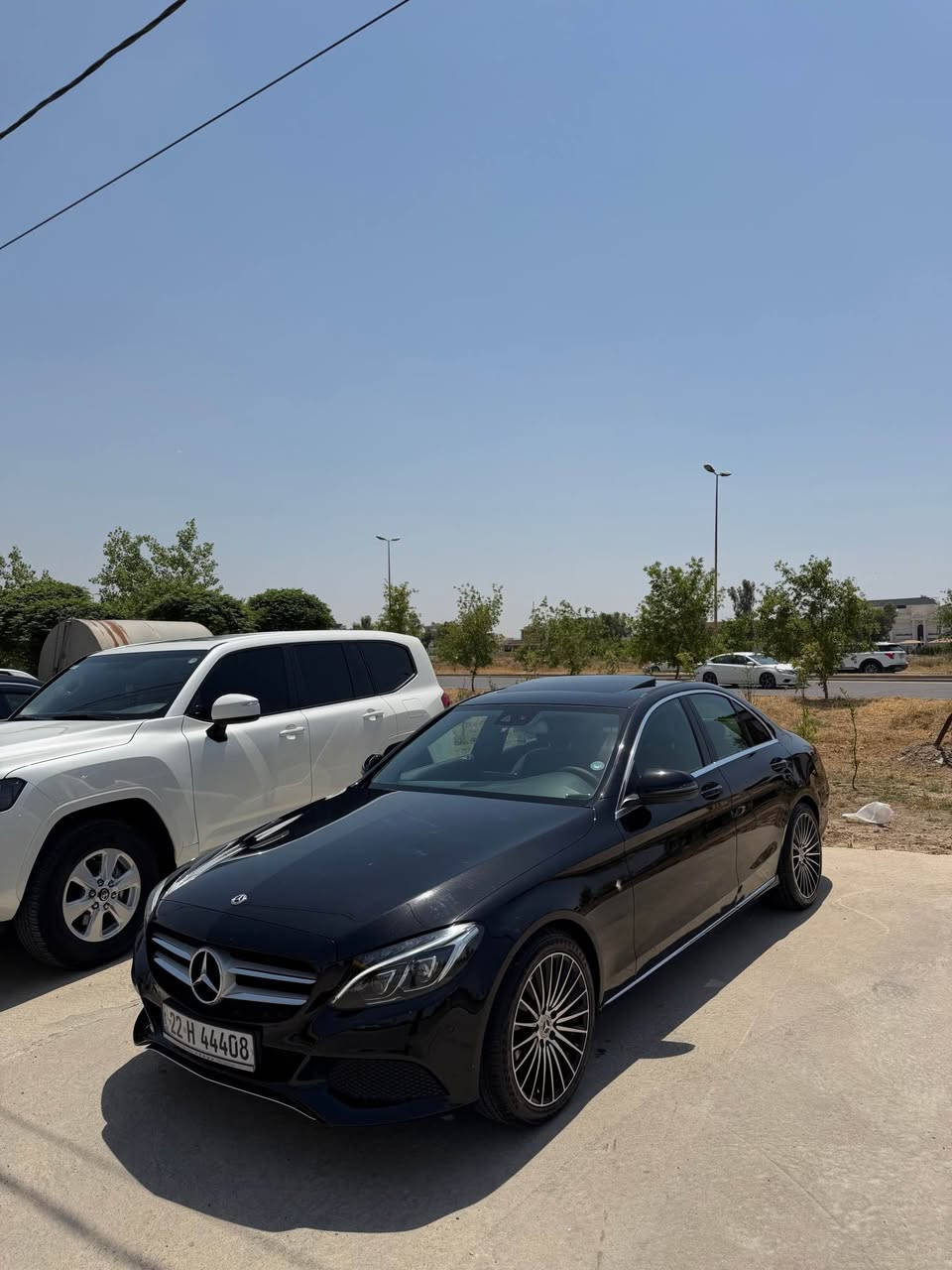 ﷽ 
Mercedes c200 2018 
C class 
سفری هەولیر 
فول ماسفات 
سلایت 
رادار 
خەتی جادە  
کوشين هيتر 
كوشين كاره باي
کامل لیدی بیلادی 
٣٦٠ حه ساس:  ده بل ماوس شاشه گه وره
سه ياره كه  تازه سيرڤس حام كراوه 
٤ تايه ي نوي لؤ به سترايه 
٤ ويلي نويAMG لؤ به سترايه 
يه ك دينار مه سروفي تيدانيه 
روني ها يدرؤليك كامل گؤراوه 
به شه رتي فه حس  ١٥٠ كم
سه ياره كه ش كلينه  
ده حامييه كانيشي به شه رت 
٤مؤدي ليخوريت eco .comfort.sport .sport plus
سه ياره كه :Auto stop 
سه ياره كه :Auto hold
ژم.***********
*********** أربيل, العراق
