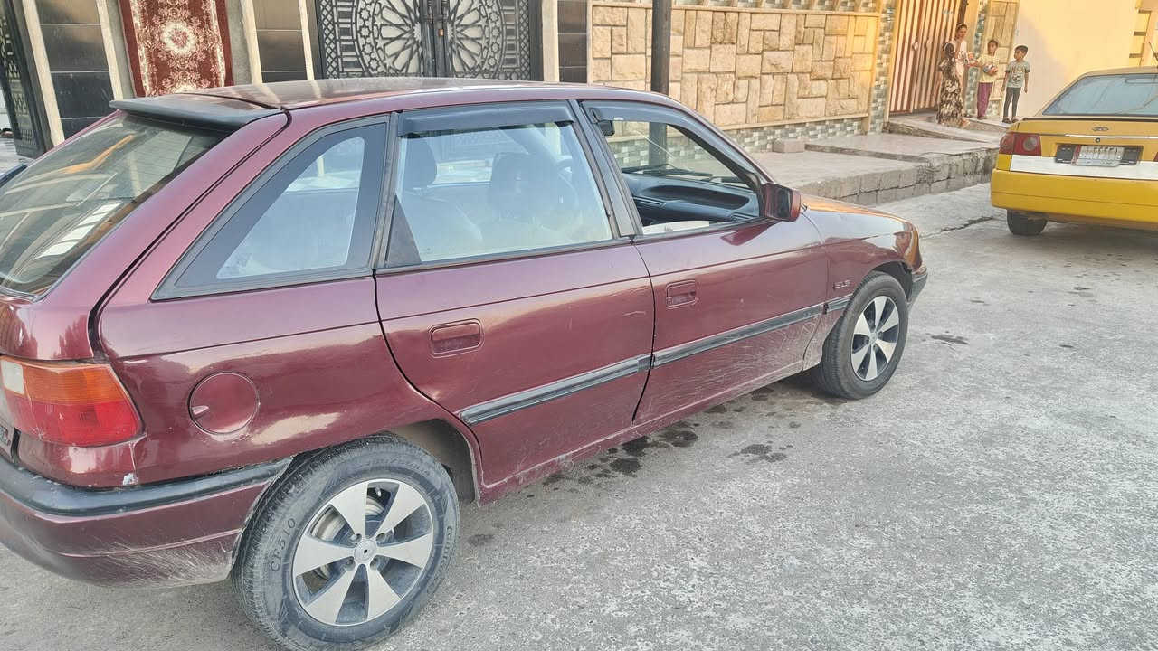 استرا موديل 1992جنطة كير عادي رقم انبار مشروع وطني تحويل ثاني يوم سنوية وهزة جديد مكان السيارة موصل ايسر السعر 38 وبيها مجال
***********
***********
