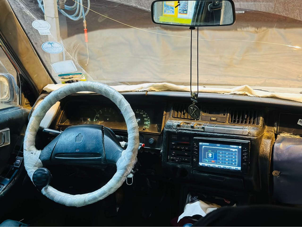 به ناوي خودا سوپه ر سيدان بو فروشتن موديل ٩٠ گيرومه گينه ي بيلاده به شه رت كاره باي كامل مه زبوته جوانكاري بو كراوه جوار تايه ي تازه ي له ژيره ئارمي بلاستيكي سليمانيه هه موو گياني جايزه به نزين كه م ده خوا نرخي ٢٠ مه عامه له ئالو گوريش ئه كه م له سه ر دل گرتن ژ.م*********** السليمانية, العراق
