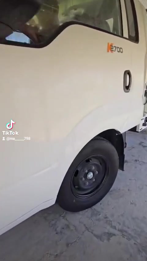 السلام عليكم كيا حمل مكفول كفاله عامه رقم بغداد انكليزي باسمي ماشيه 92 الف حقيقي فقط مراوس موديل 2020
ملاحظه اراوس فقط (بكيا ) شعندك نزل بالتعليقات ورقمك
