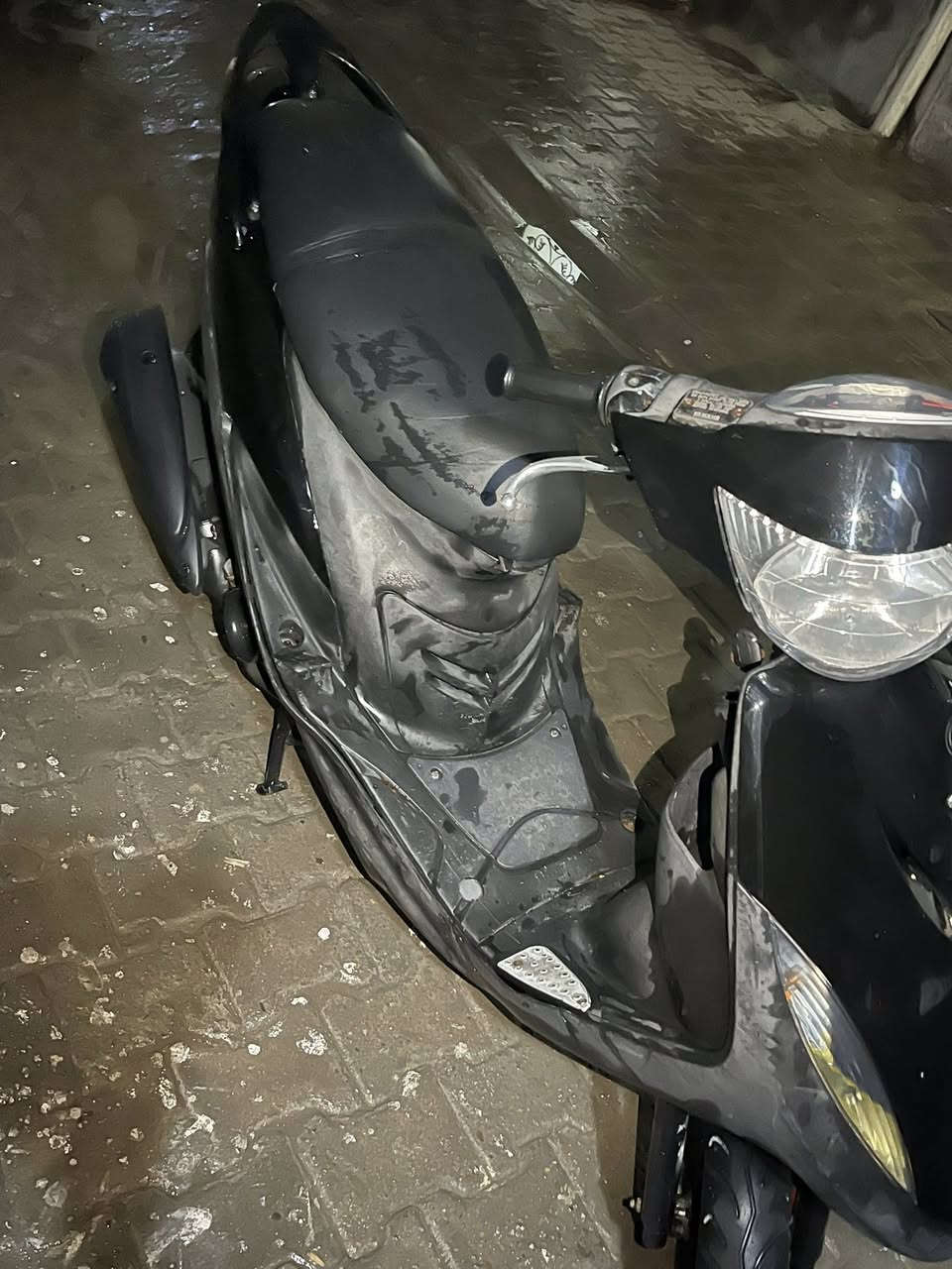 البيع ماكس !عدله كفراته الاصليه موجود دراجه حلو ونضيفه ماناقصه شي المكان بغداد الجديد الرقم ***********
