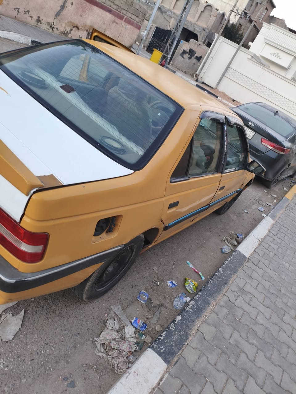 بيجو اكد موديل 16مصفره هيئه محرك كير تمام حداديه ونص شاشه كهربيات تمام ونص سعره 28 لاتصال على رقم ***********
