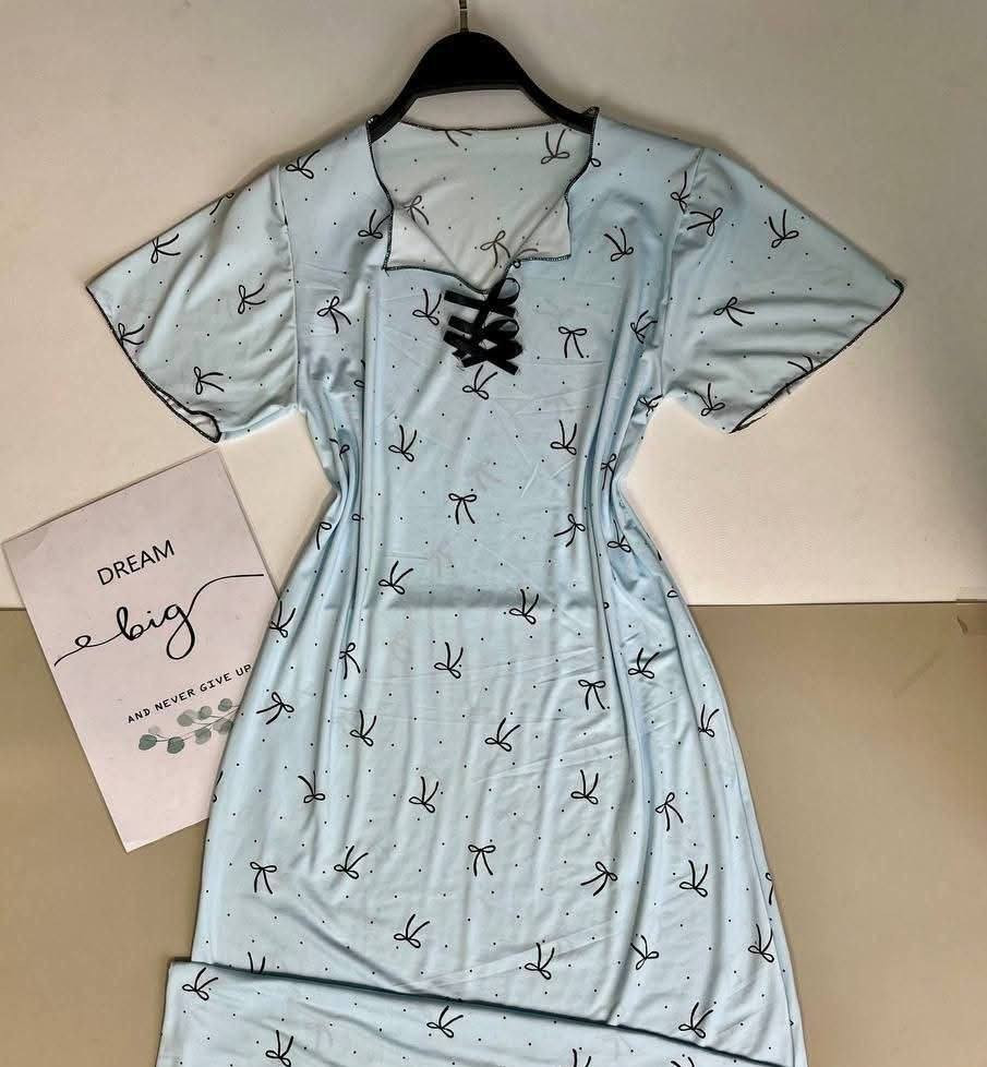 شلحه فيونكه درزن 4 الوان فري سايز ✨ 
قماش فانيلة يلبس لل80 كيلو 
https://t.me/zaya_shop3


**إذا كنت صاحب هذا الإعلان وتريد حذفه لأي سبب، رجاءا أرسل رسالة إلى الدعم الفني**