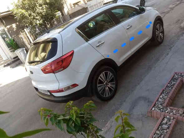 سبورتج ٢٠١٥ خليجي فول بانوراما مري شفط حساس خلفي ثلاجة بالجكمجة نظام Eco  لايت ماطور السيارة خير من الله ماشية ٨٤ الف مكفولة من الصبخ ملاحظات البية بارد فقط موضح بالصور 
والدشبول مفطر بسمي السيارة سنوية ل٢٠٣٠ مكاني بغداد صليخ السعر ١٥٨ لاستفسار الاتصال بالرقم ***********
