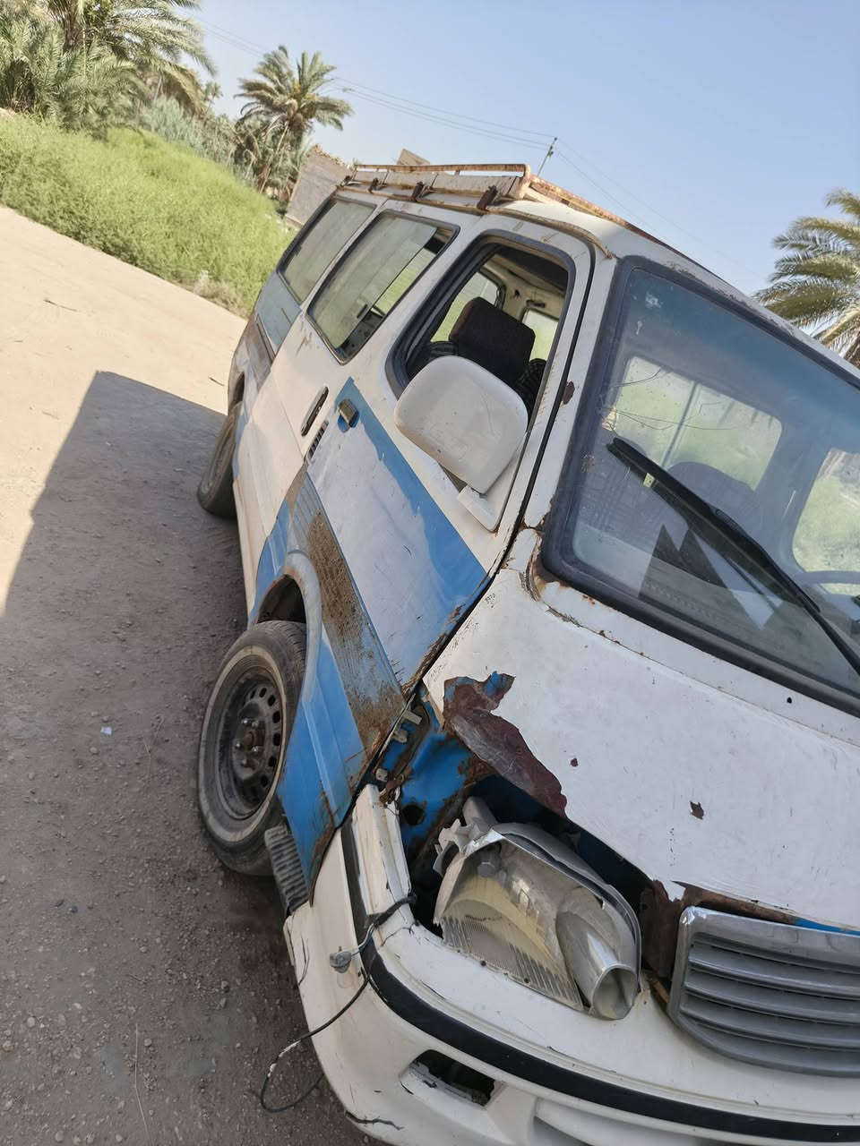 حره للبيع واكفه كايمه كدام عينك قيم وخذ كشناته موجودات.
***********
