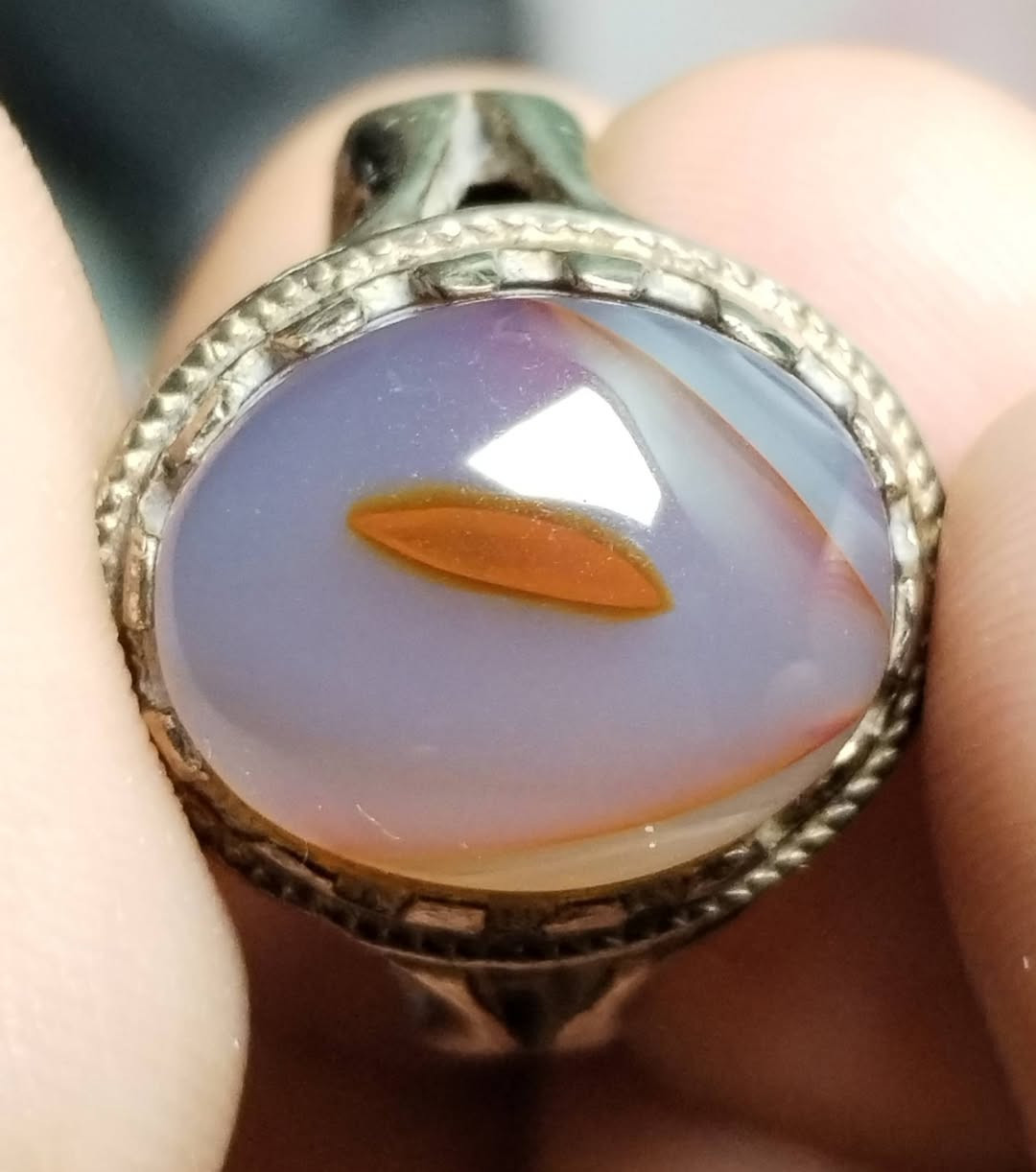 محبس عقيق يماني شجري مصور صياغة فضة عراقية ٩٢٥ السعر ٤٥ الف قفل
يوجد توصيل لجميع المحافظات


**إذا كنت صاحب هذا الإعلان وتريد حذفه لأي سبب، رجاءا أرسل رسالة إلى الدعم الفني**