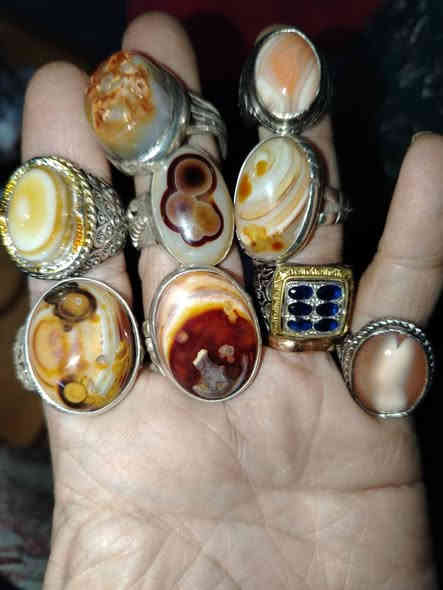 كلمن وسعره المحابس على 50 اي شي يعجبكم المراسله خاص او واتساب ***********
