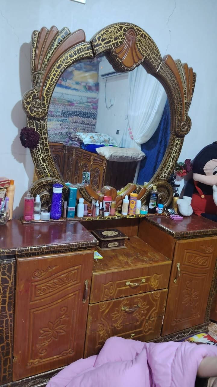 غرفه عراقيه للبيع 
450 تواصل خاص او ***********
