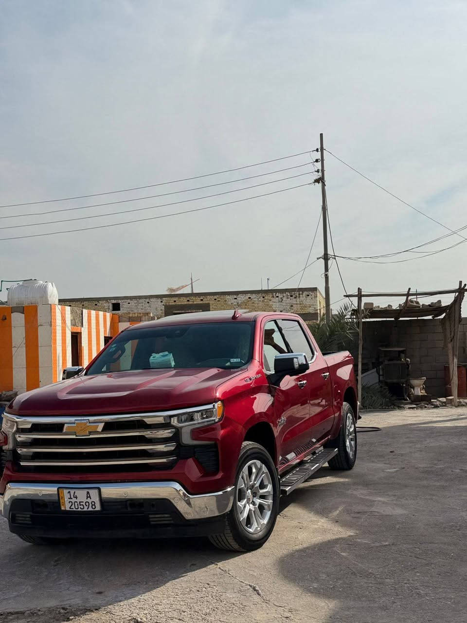 السلام عليكم سلفرادو 2023 فول الموصفات فتحه كشنات براد جلد تخم تاير باسمي تحويل ثاني يوم محرك 5300 8سلندر ***********
