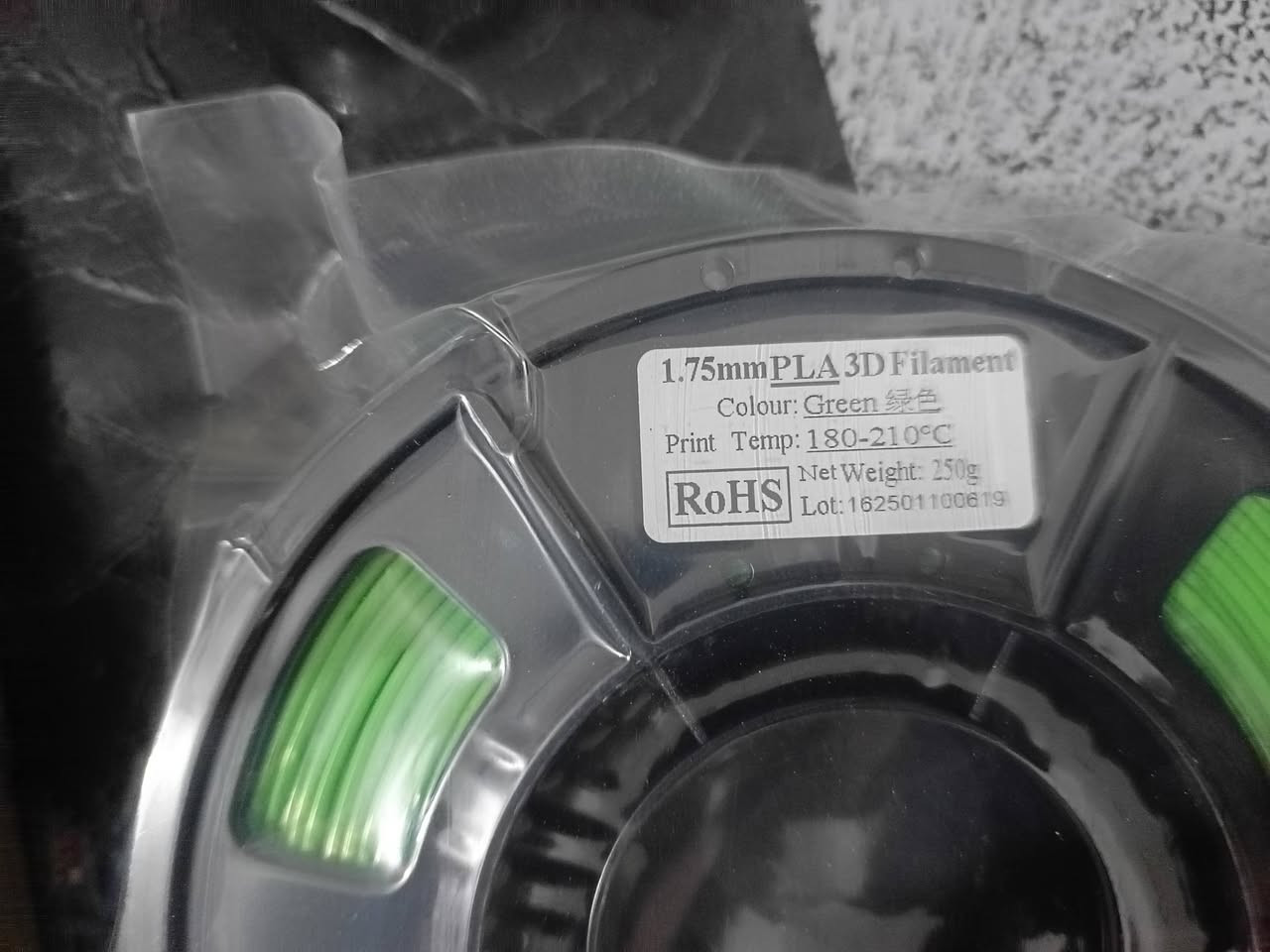 سلام عليكم
هذا الفلمنت للبيع 

الجبير وزن كيلو

و الصغير ربع كيلو

اثنينهن للبيع

 

السعر 25 غير شامل التوصيل 

تواصل ***********

او ماسنجر او واتساب متواجد
