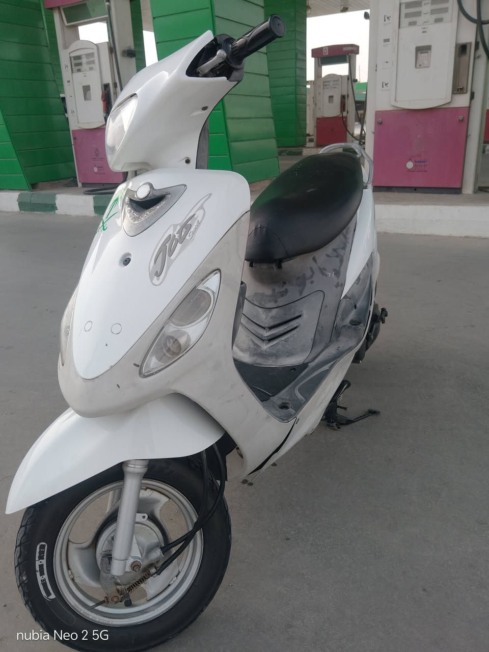 السلام عليكم 
مكلف بلنشرررر
ماكس منغولي بلاديه مكينه مفتوحه
بوشه 49
شلعه ومعدل خير من الله 
جاهزه من كلشي 
سلف هندر اشاير كهربائيات كله شغاله
دراجه بلاديه كفرات مختمه 
مكان بابل المسيب 
شراي اتصال ع رقم ***********
