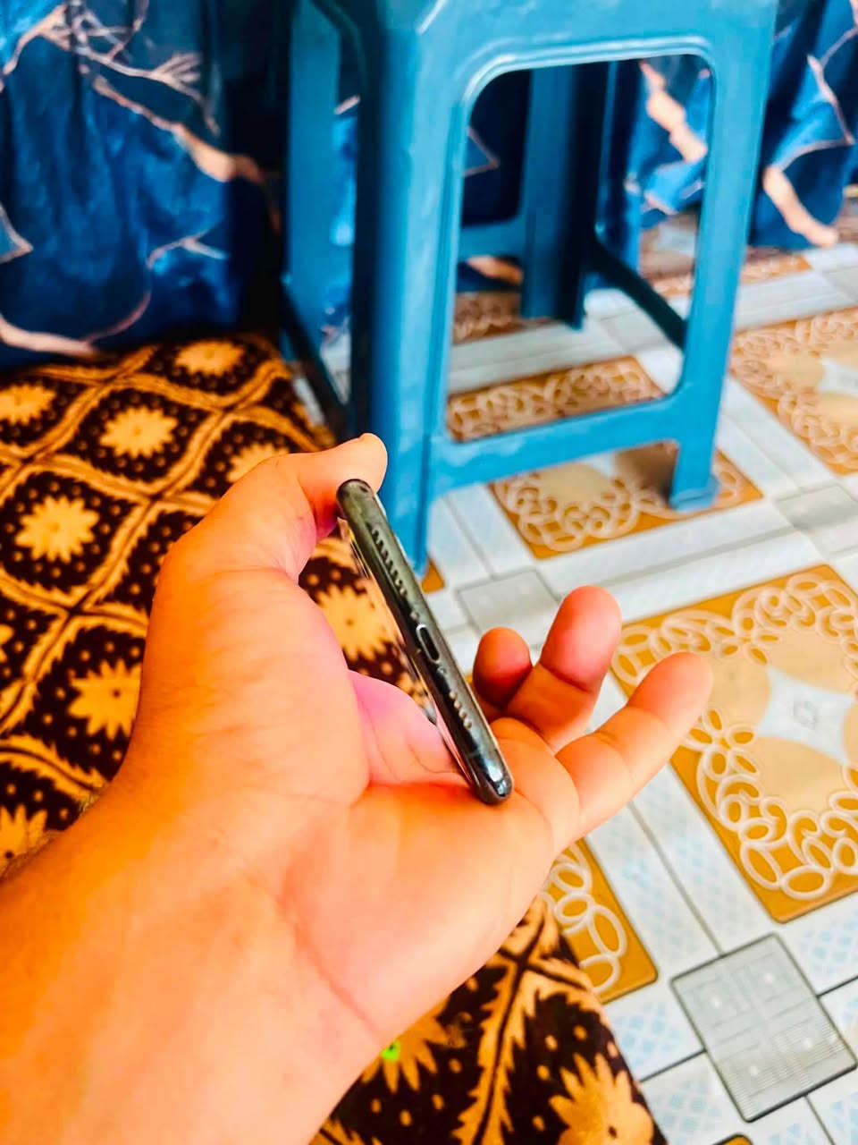 ايفون 11 برو ماكس كلشي موضح بصور
سعره ٢٧٥ توصيل موجود بغداد فقط

***********
