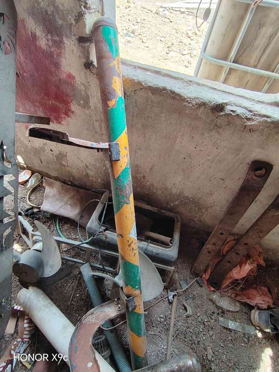 سلام عليكم دعاميات عدد3 ودرع 1الستيل الاصلي للبيع  مكاني  ميسان العماره ***********
