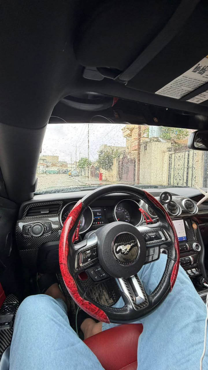 موستنك ايكو بوست 
ضررها جاملغ امامي سايق 
وجاملغ امامي سكن 
بدون دواخل بدون شاصي 
ايرباك صاك وراجع سستم 
ضربتها خفيفه 
راكضه 100mil 
شرط التحويل وغرامة 
سياره جهازه ميحتاج مصروف دينار 
فقط محتاج راعيها 
مكان سياره كركوك لاستفسار 
*********** واتس اب فقط 
‭0 (770) 400 04 95‬ كركوك, العراق
