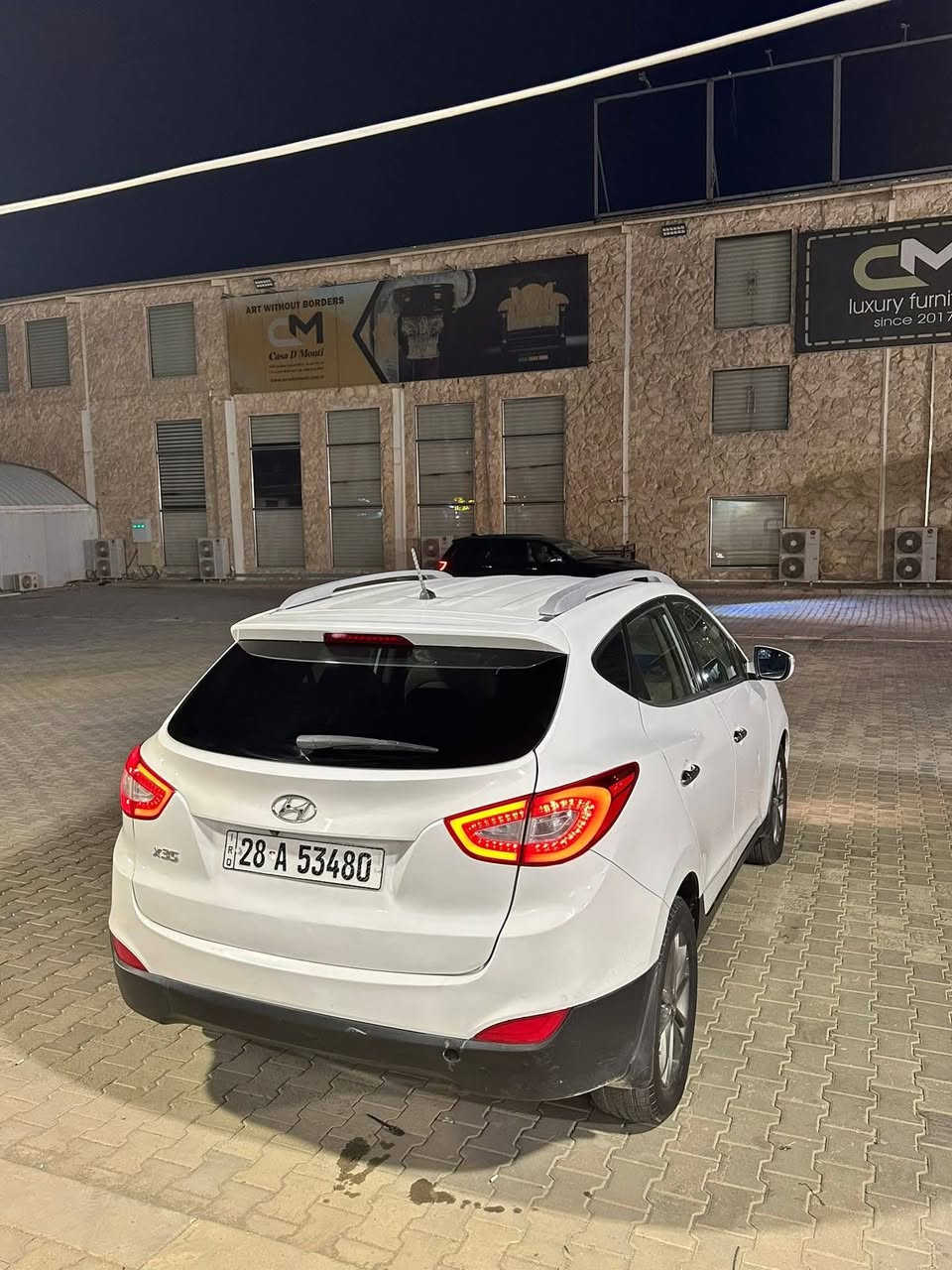 السلام عليكم توكسان موديل 2014 شكل ال2015  سياره فول مكينه 2000دوش دلدات امامي وخلفي واشاير بالمري ومري شفط وبصمه تبريد خلفي تبريدها ثلج رقمها نجف باسمي مداور ثاني يوم سياره جاهزه من كلشي سياره نظيفه وما متعوبه مكفوله من الضربه والتبديل  والصبغ بيها كرت بالبنيد اثر شخطه شبر مكان السياره النجف السعر 157وبيها مجال ***********
