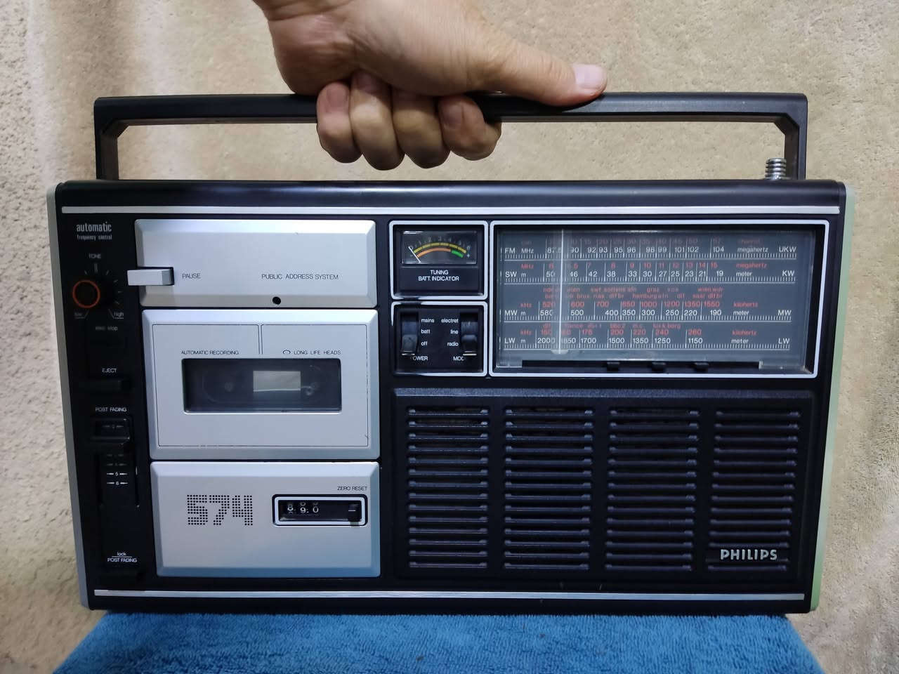 راديو مسجل فلبس
هولندي اصلي
مسجل لا يعمل 
راديو شرط الشغل والنظافة 
٦٠ مع التوصيل


**إذا كنت صاحب هذا الإعلان وتريد حذفه لأي سبب، رجاءا أرسل رسالة إلى الدعم الفني**