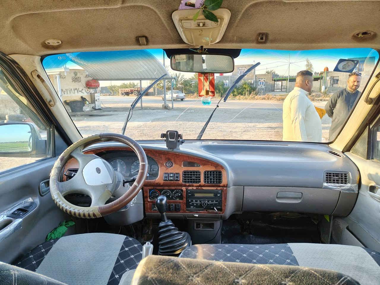 سلام عليكم بريجو 2001بصره بسمي مصفره تبريد قطعتين گير اكسن مكينه كفاله حداديه جديده تخم تاير بجيس ويل ابو الفيلس شواصي واحد معمر السياره احلة من الصوره المكان نجف مشخاب 0782066829 السعر 88اوبيهة مجال قليل


**إذا كنت صاحب هذا الإعلان وتريد حذفه لأي سبب، رجاءا أرسل رسالة إلى الدعم الفني**