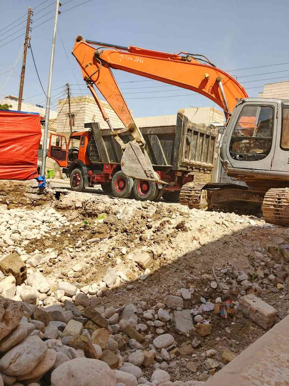 السلام عليكم يوجد كادر التفليش البيوت وقلع الأرض وتجيزها البناء وقص البيوت المشتركه ورفع إلانقاض في كل مناطق الناصريه ***********
