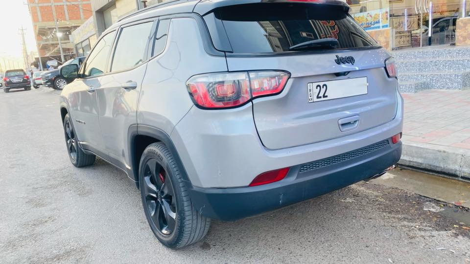 للبيع جيب كومباس 2020 وارد أمريكي نظيفة
وجاهزة
٧ الموديل: 2020
٧ المسافة المقطوعة: 82,000 كم
٧ اللون: سلفر وقمار سوداء وهاذا مرقوب جدا
٧ المحرك: 2400 سي سي (4 سلندر)
• محرك قوي اقتصادي ١١
• صرفية بنزين ممتازة، مثالي للمدينة والسفر
• نظام دفع أمامي (FWD)
• كير أوتوماتيك 6 سرعات استجابة ناعمة ومريحة V
٧ المواصفات الإضافية:
• فول مواصفات (شاشة كبيرة, كاميرا خلفية, كراسي جلد,
تبريد وتدفئة)
• تشغيل عن بعد
• تحكم بالسير الجهتين V
• كشافات ضباب ٧
• بصمة تشغيل ودخول ذكي
• مثبت سرعة /
• تحكم طارة
• نظام توفير وقود ذكي + تحكم قيادة مريح
• مكينة, كير, تبريد كله مضمون V
٧ الحالة:
• السيارة نظيفة جداً من الداخل والخارج
• بيها فقط قطعتين تبديل (بونيت + جاملغ)
• السنوية تحويل ثاني يوم - تريد وكاله انا زاهز
• لا تحتاج أي صرف - مجرد تركب وتسوق
الموقع: الحله
السعر المطلوب: 140 فقط قابل للتفاوض شي بصيط حق
الجيه
) للاستفسار اتصال ع الرقم ‭0775 333 7890‬
