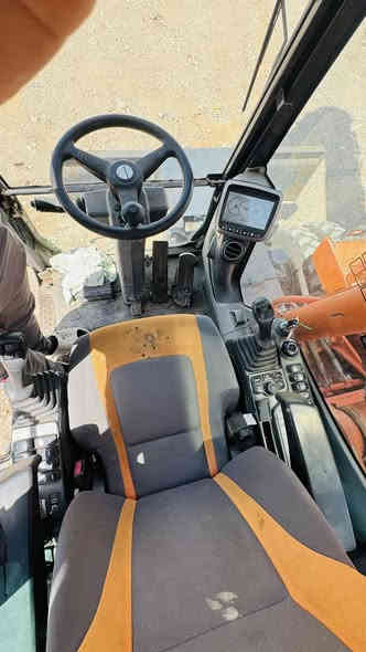 Doosan dx 190-2014-✅👍🆕
740 $
        معرض   محمد علي
         ☎️📱 *********** 
         ☎️📱 ***********
    ساعات:  ٩:٠٠صباحاً   -  ٧:٠٠مساء⏰
    بيع وشراء جميع الاليات الثقيله ✅
     عنوان أربيل/ شارع كركوك ✅📍
