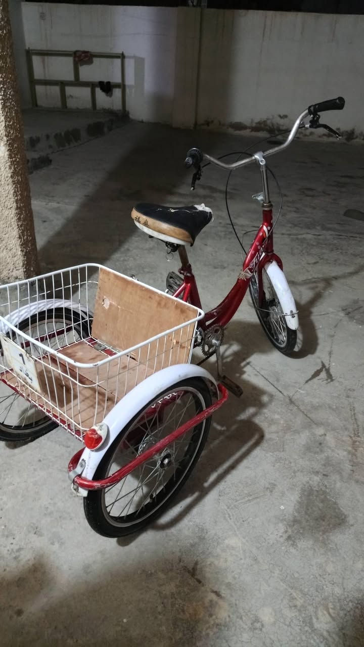 بايسكل للبيع السعر 125الرقم ***********المكان سلمان باك الجعارة
