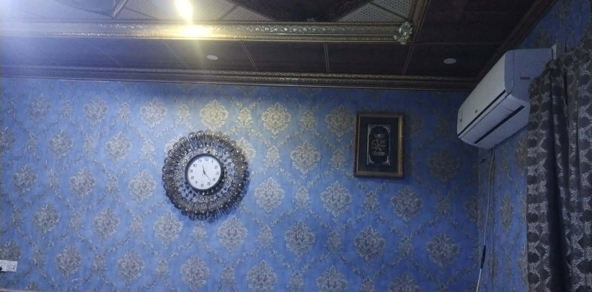 دار سكن للبيع ابي الخصيب البهادريه مساحه 185 شارع أبو قيس السعر 77 غرفتين وديوان وصاله ومطبخ جاهز للسكن 
***********
