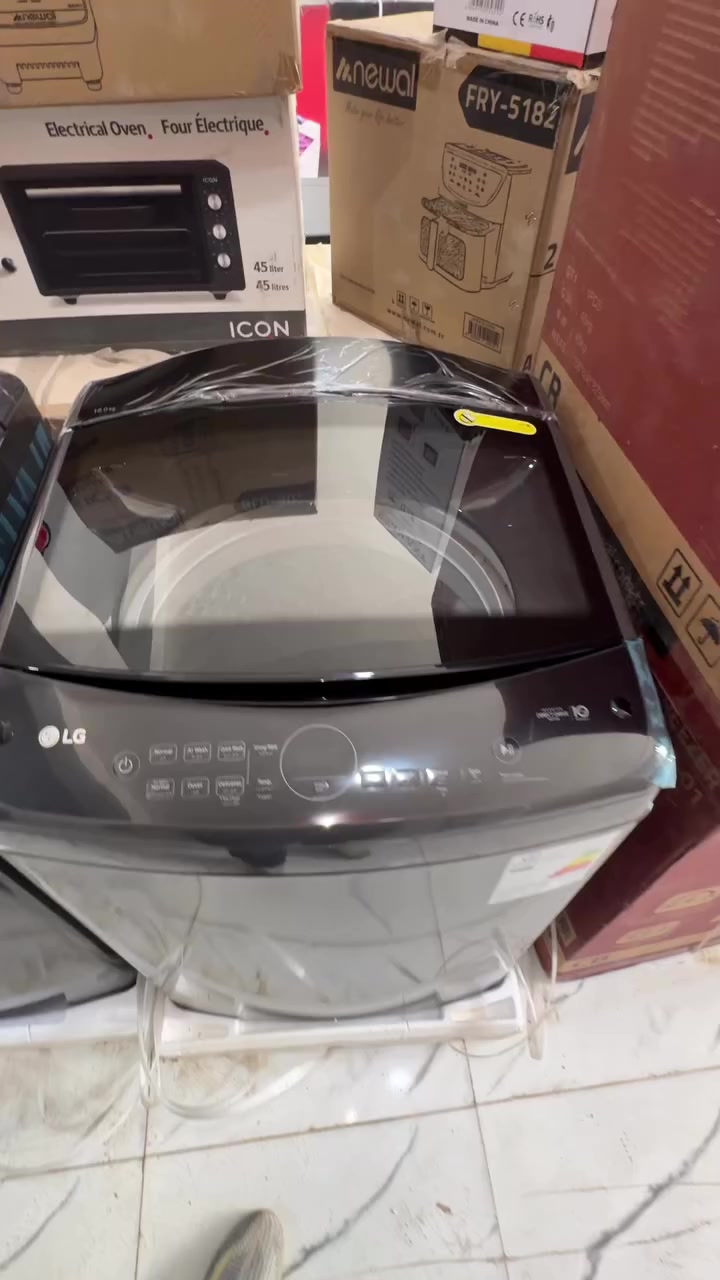 ‏غسالات LG صنع تايلندي فول أوتوماتيك

🤩🤩  العنوان _ناحيه القياره _الجدعه الشارع العام مقابيل مول الحارث مجاور مجمع الفرات أي استفسار اتصل على الرقم*********** يتوفر خدمة توصيل🚛🚚
