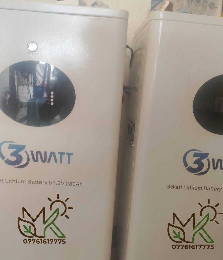 Mk Smart Energy Solutions 
تم بحمد لله تعالى تنصيب منظومه طاقه شمسيه 40امبير 
​"شريككم الموثوق لحلول الطاقة المتجددة. احترافية في التجهيز، دقة في التركيب، وضمان للأداء المستدام.
نضيء حياتكم بطاقة نظيفة."
للتواصل اكثر وللاستفسار
راسلنا على الواتساب 📱
***********
