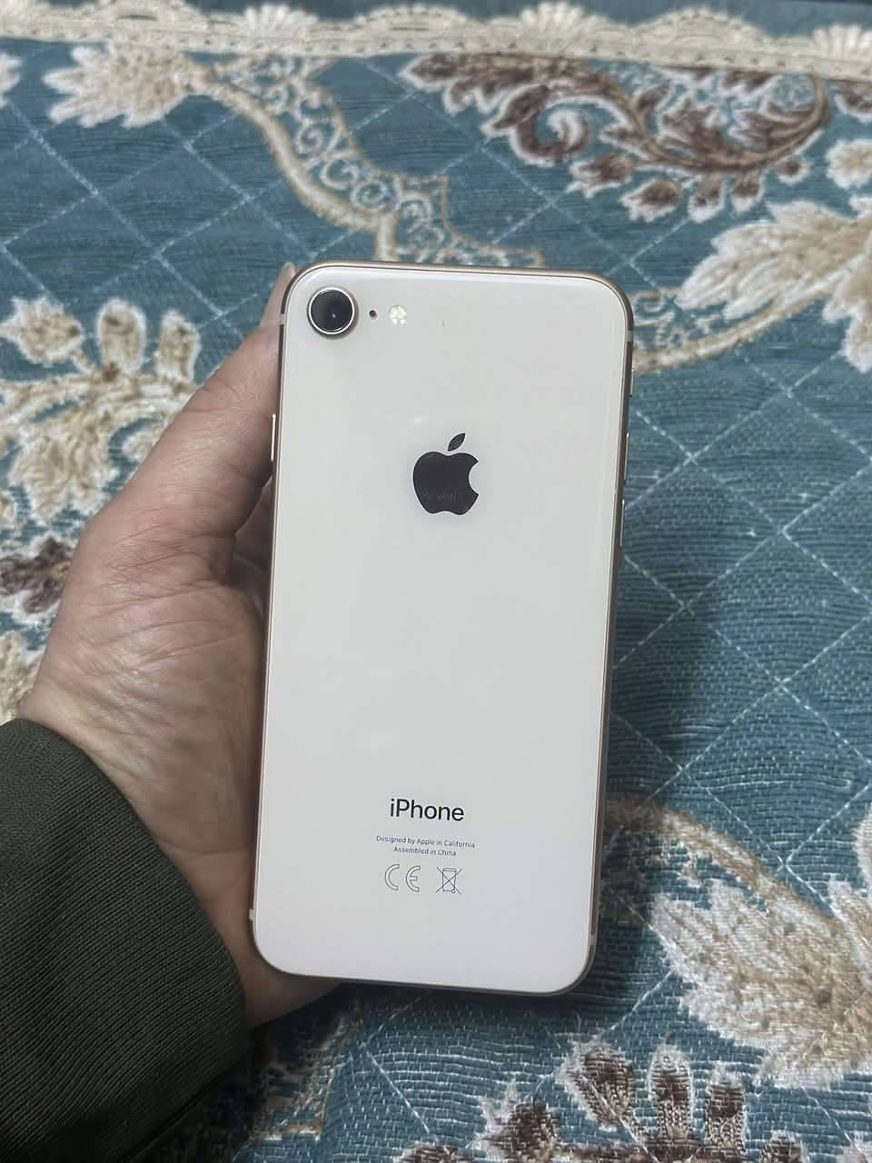 سلام عليكم ايفون 8  الجهاز  كلشي شغال بي  ذاكره 64 
سعر 75 الف 
مكاني بغداد حي جهاد 
***********

