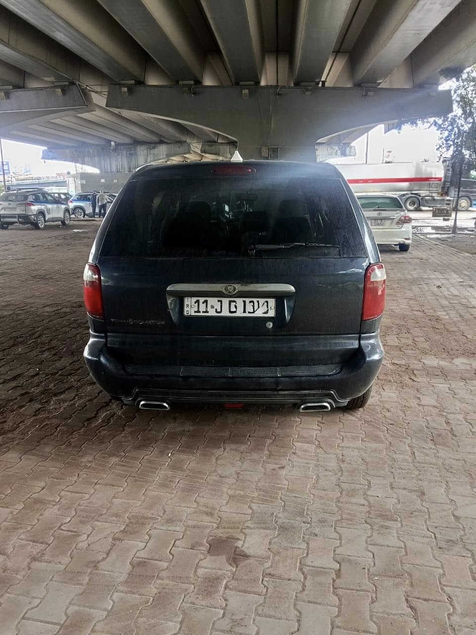 سلام عليكم للبيع او مراوس
دوج كرفان كرايسلر بترا 2007
سياره نظيفه محرك 3300
تبريد قطعه وحده 
تبريد شغال ثلج
كير مكينه خير من الله 
بيه قطعه وحده صبغ باقي كلير فقط
صدر امامي 75 بلميه
خلفي مابي شي تمام
 مكان السياره
 بغداد الكراده داخل 
السعر 73$ وبيه مجال الطيبين
الاستفسار ***********
