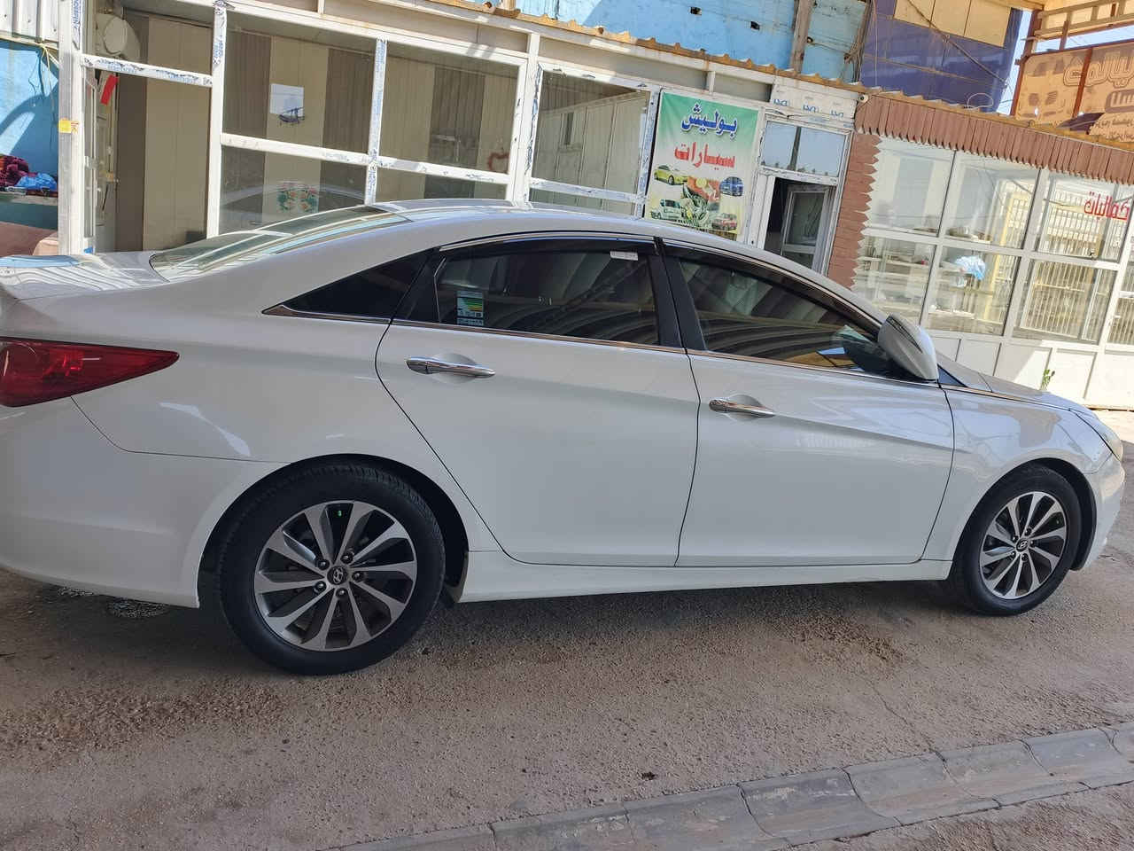 سلام عليكم
سوناتا 13خليجي 
مكينه2400دوش شفتات ستيرن تحكمات تبريد قطعتين 
سياره جاهزه من كلشي كفاله عامه رقم وسنوية وهزه جدد سنويه 2032 السعر 128
العنوان بابل ***********

