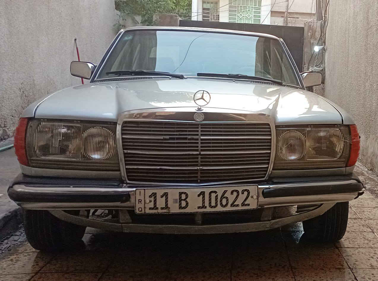 مرسيدس ابو جحيل موديل ١٩٨٢ محرك ونجي كير اوتوماتيك تبريد شغال صبغ عام بدون حادث رقم دولي بسمي

