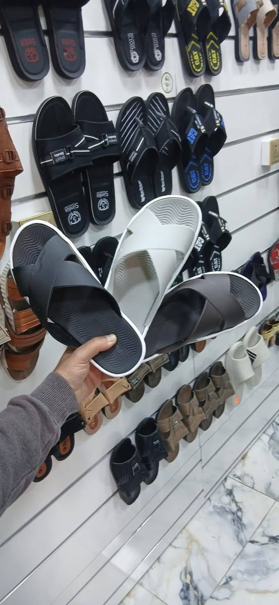 سليبر رجالي
40/45
تعبئه 18 زوج 
سعر الكارتون 44الف 
متوفر توصيل لجميع المحافظات 
رابط قناة التليكرام//
https://t.me/shams12297
للحجز والاستفسار مراسله الصفحه
رقم الواتساب//
***********
