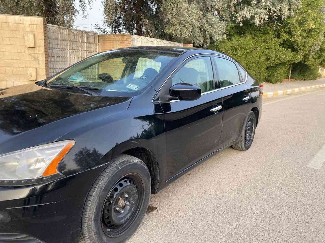 السلام عليكم
نيسان  سنترا موديل 2015
حادثها خشم البنيد والبنيد مصلح نفسه 
ما بيها اي قطعة تبديل المكينة والكير مكفولات 
كلشي شغال رقمها واسط 
السعر 85 ورقة وبيه مجال 
التحويل ثاني يوم 
للتواصل مع الرقم ***********
غير متواجد على النت
