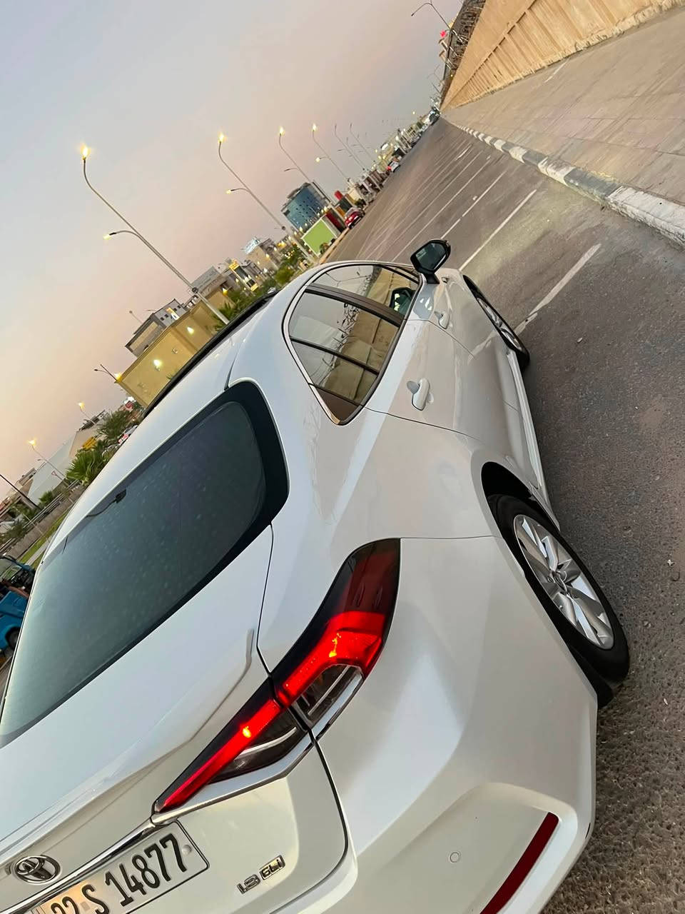 كورلا 2025 ساز كفاله
سياره فول مواصفات 
بيها صبعين بارد بل جاملغ الامامي 
العنوان البصره التحسينيه
السعر 188 وبيها مجال قليل 
رقم الهاتف ***********
