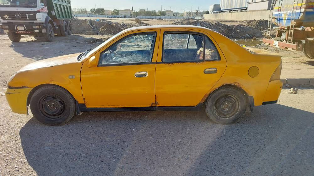 السلام عليكم 
سياره جيلي ck موديل 2012 رقم صدامي بصره
بأسمي سيارة مكينه وكير وحداديه نص عمر 
سياره كلشي ما بيها تمشي السعر 27 ورقة 
ابيع كوم حديد اتعهد فقط بالمداور سنويه ساقطه شرط مداور والهيئه على المشتري مكان السيارة ناصرية
 للاستفسار الاتصال على الرقم *********** ناصرية, ذي قار
