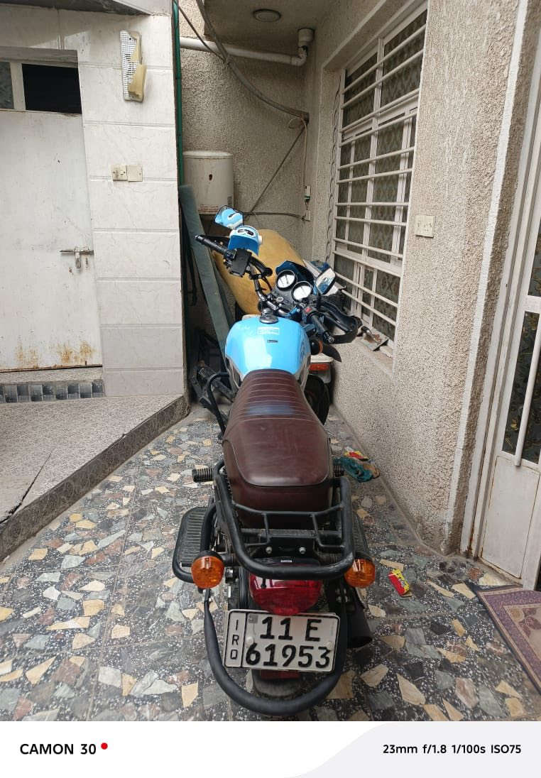 دايوان موديل 2023 الدراجة مشتغلة بس شهرين يعني زيرو مرقمة بغداد سنوية بسمي  رقم الهاتف ***********
