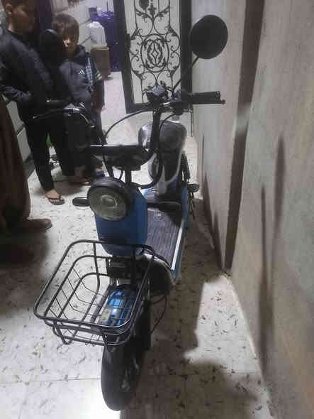 متاح للبيع دراجه شحن حجم 14 شغال بس بطاريه 300 متر و ينزل شحن   مكان كركوك  سعر 120 الف
***********
