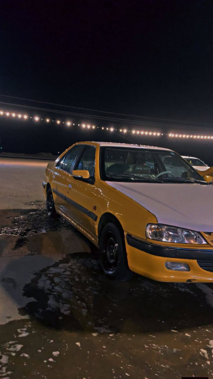 السلام عليكم من رخصت مدير الكروب بيجو بارس موديل 2015 للبيع سيارة بلاديه وحلوه داخل نضيف كلش صدر مبدل جديد امامي خلفي مكينه وكير مكفولات اكتب بل عقد هم مكفولات منضومت زنون جديدة اصليه  رقم انكليزي هزة جديدة السيارة كبل للشارع ربع متصرف عليها  لا ستفسار ***********
