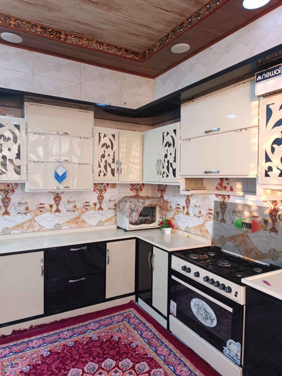 أسعد ألله أوقاتكم بكل خير 🌹
اللاستفسار : ***********
توفر دار سكن للبيع 
ماشاألله بيت كلش مرتب
شقل بناء درجه أولى
المساحه 300م
ركن على شارعين 🛣
جميع الخدمات متوفره
ماء 🚰 كهرباء + مجاي

محتويات البيت ⬇️
دوانيه
صاله كبيره
طابق لأرضي يحتوي غرف نوم عدد 2
ومطبخ وصحيات خارجي داخلي
طابق ثاني غرف نوم عدد 2 ماكاملات

العنوان : البصرة أبي لخصيب
العوجه يبعد عن شارع العوجه 150متر

نوه العقار : طابو ملك صرف زراعي بأسم عراقي سند 25

كل هاذ جمال وترتيب
بسعر 140 مليون وبي مجال
اللاستفسار : ***********
