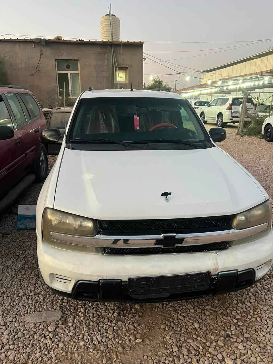 سلام عليكم 
بلايزر 2004 مال مزاد وزارة داخليه تترقم بابل 
قبق اسود كير ومكينه كفاله سياره بدون صبغ فقط باب وره عبري امبدل بقيه كفاله من صبغ 
مكان سياره كربلاء 
سعره ب50 بيه مجال بسيط 
***********
