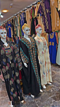 ملابس • مجمع اشبيليا
