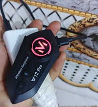 سماعات • بدون ملحقات • كما هي