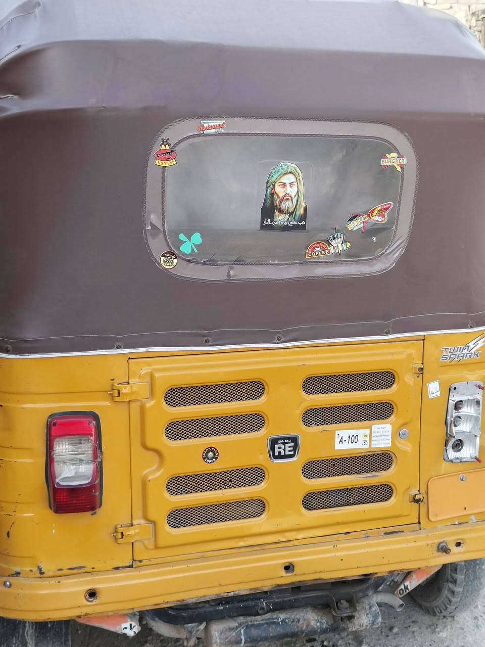 السلام عليكم تكتك للبيع 2019 شهر 7 مكان بغداد الشعله سعرهه 4ونص رقم الهاتف ***********
