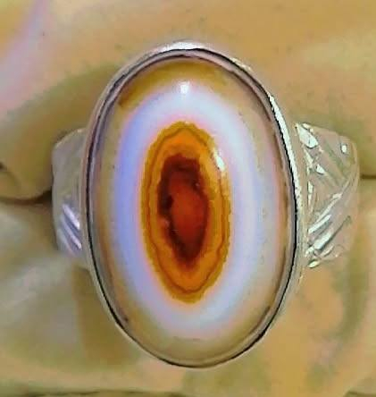 خاتم من حجر الجزع اليماني مصور صياغة ثقيلة عراقية لبيع التفاصيل واتساب *********** هذا رقمي بغداد قرب شقق بسماية
